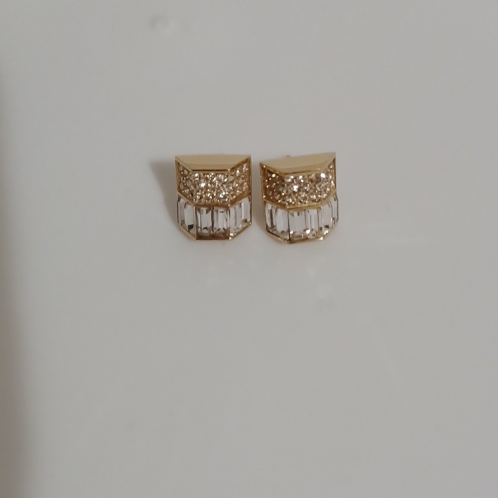 Henri Bendel Chrysler studs